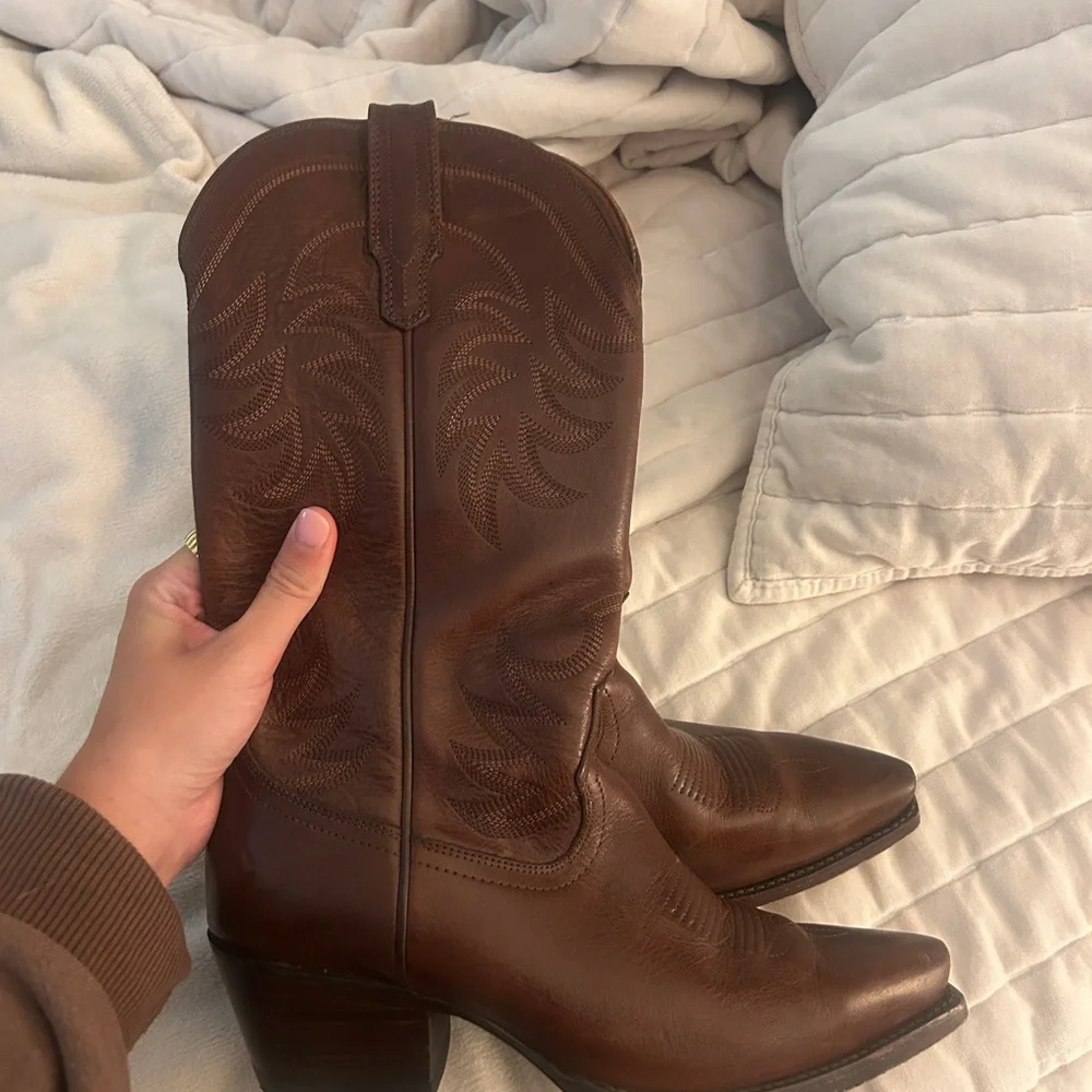 Tecovas Brown Heeled Boots Western Style - Picture 4 of 9